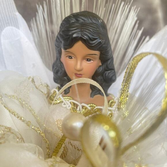 Fiber Optic Angel Christmas Tree Topper Colorful LED Lights Plays Silent Night - Picture 4 of 12